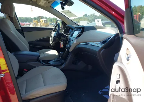 2018 Hyundai Santa Fe Se from USA, damaged, VIN KM8SMDHF3JU279415